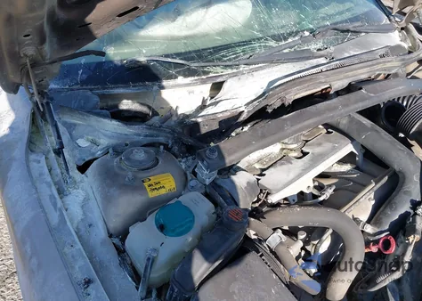 2002 Volvo S60 2.4T из США, поврежденный, VIN YV1RS58D622145793